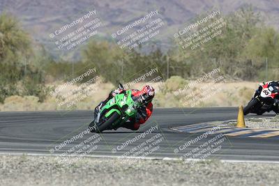 media/Oct-30-2025-Racers Edge (Thu) [[dabbdaf680]]/3-B Group/Session 5 (Turn 6)/